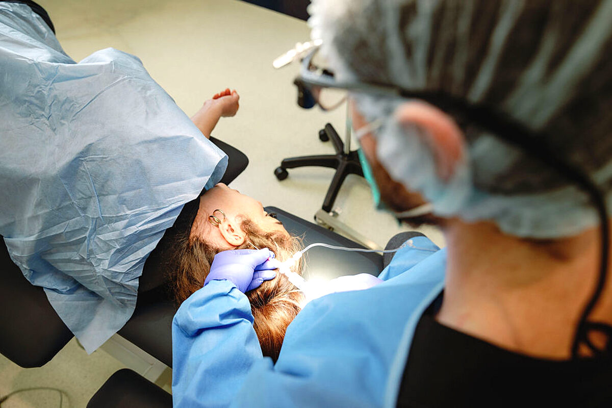 The procedure room at Gold Coast Hair Transplant, Bundall clinic